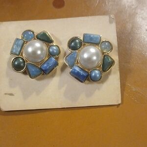 Elegant Blue and Gold Pearl Earrings Avon